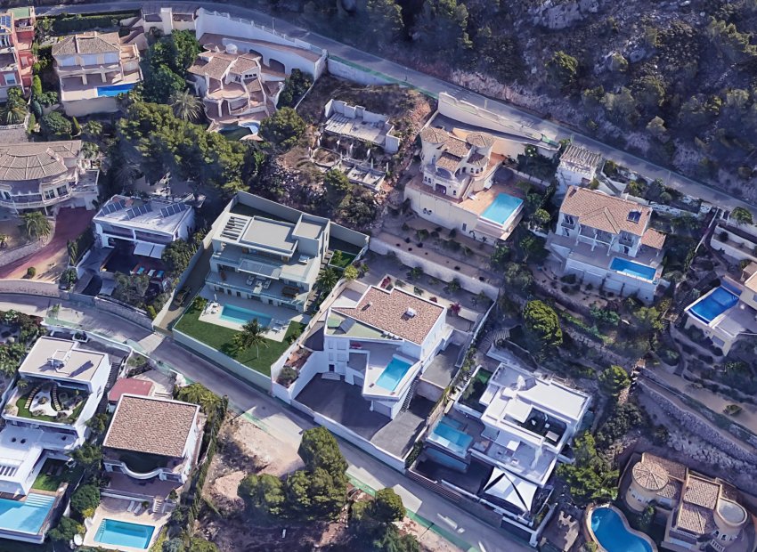 Obra nueva - Villa -
Altea