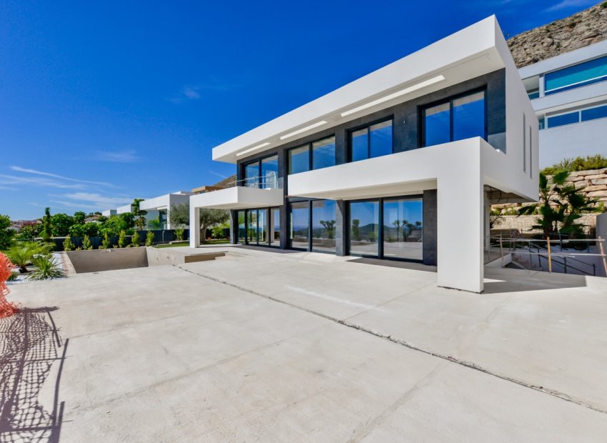 Obra nueva - Villa -
Finestrat