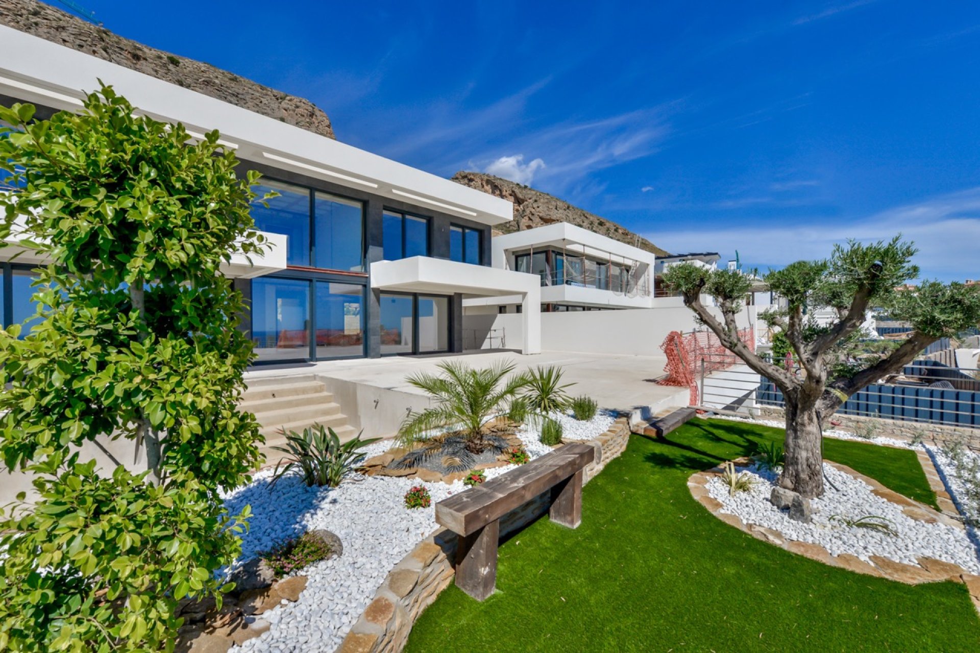 Obra nueva - Villa -
Finestrat
