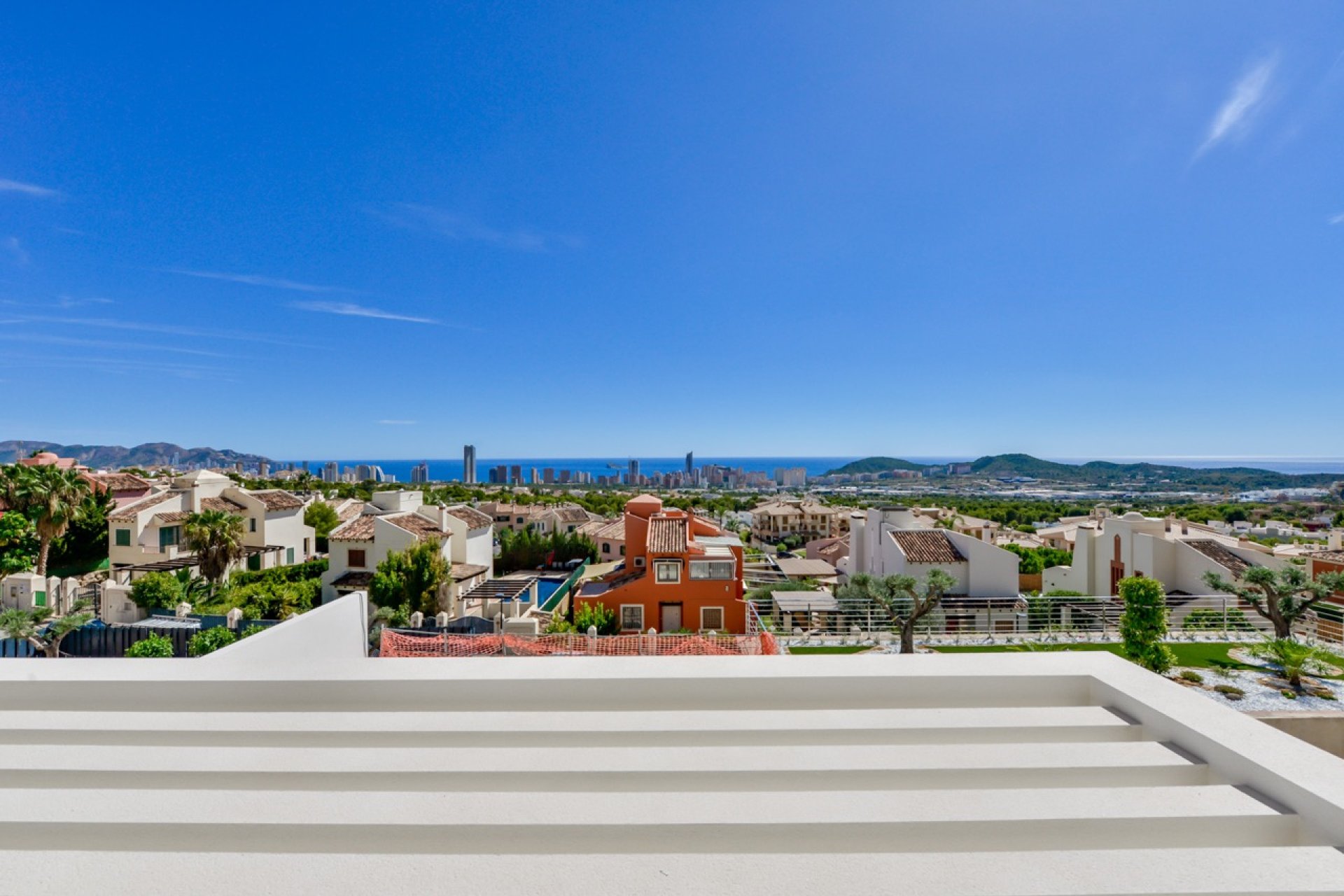 Obra nueva - Villa -
Finestrat