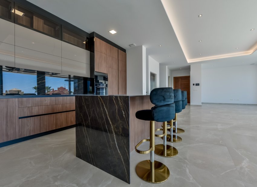 Obra nueva - Villa -
Finestrat