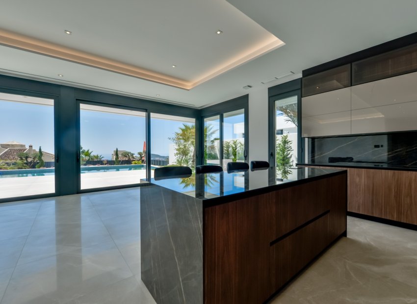 Obra nueva - Villa -
Finestrat