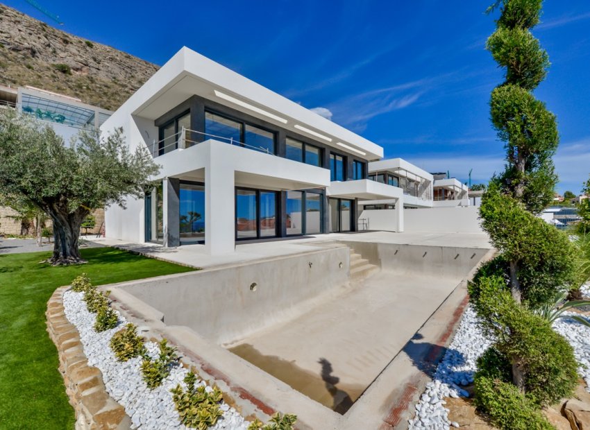 Obra nueva - Villa -
Finestrat