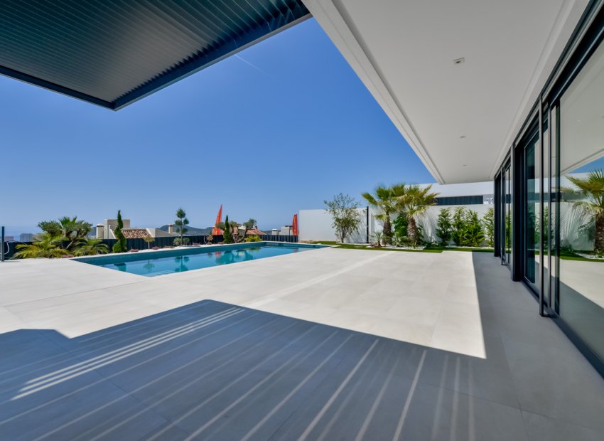 Obra nueva - Villa -
Finestrat