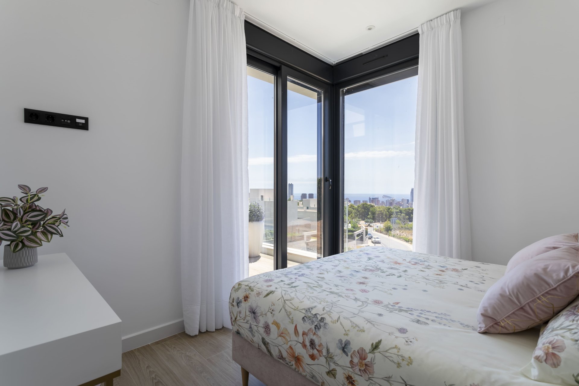 Obra nueva - Villa -
Finestrat