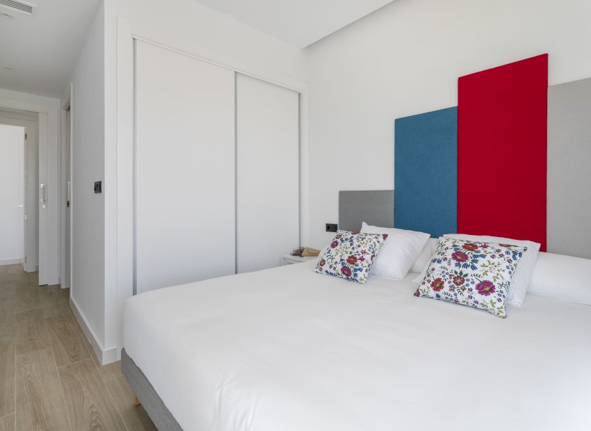 Obra nueva - Villa -
Finestrat
