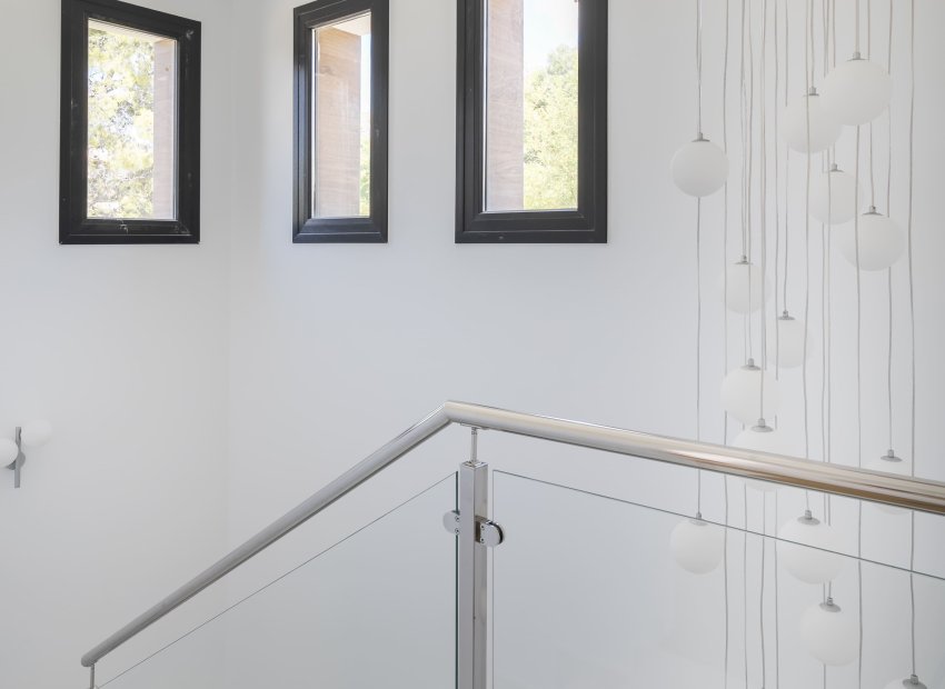 Obra nueva - Villa -
Finestrat