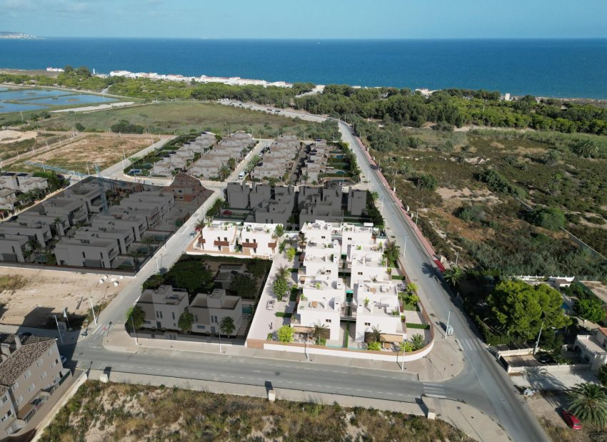 Obra nueva - Villa -
La Marina - La Marina / El Pinet