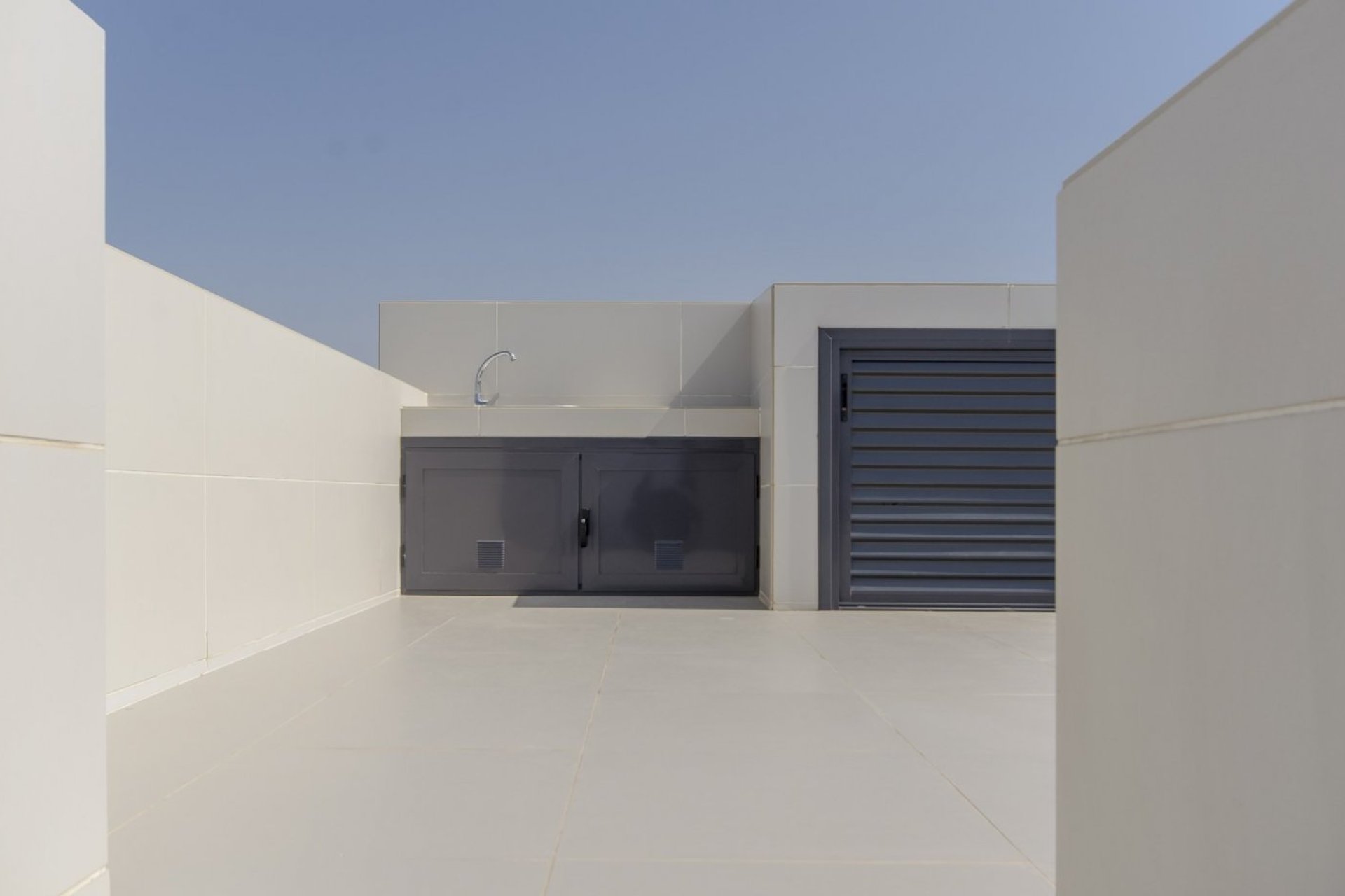 Obra nueva - Villa -
Orihuela Costa - Campoamor