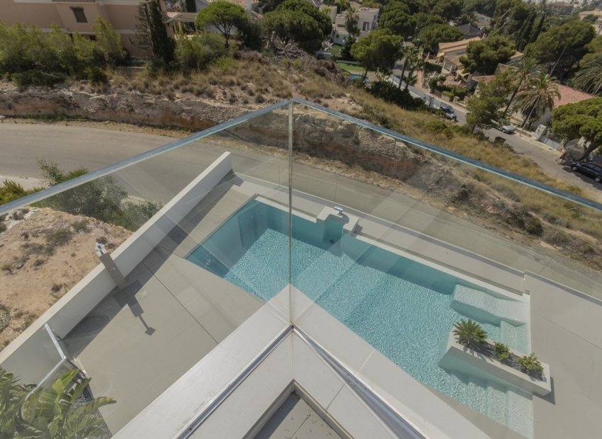 Obra nueva - Villa -
Orihuela Costa - Campoamor