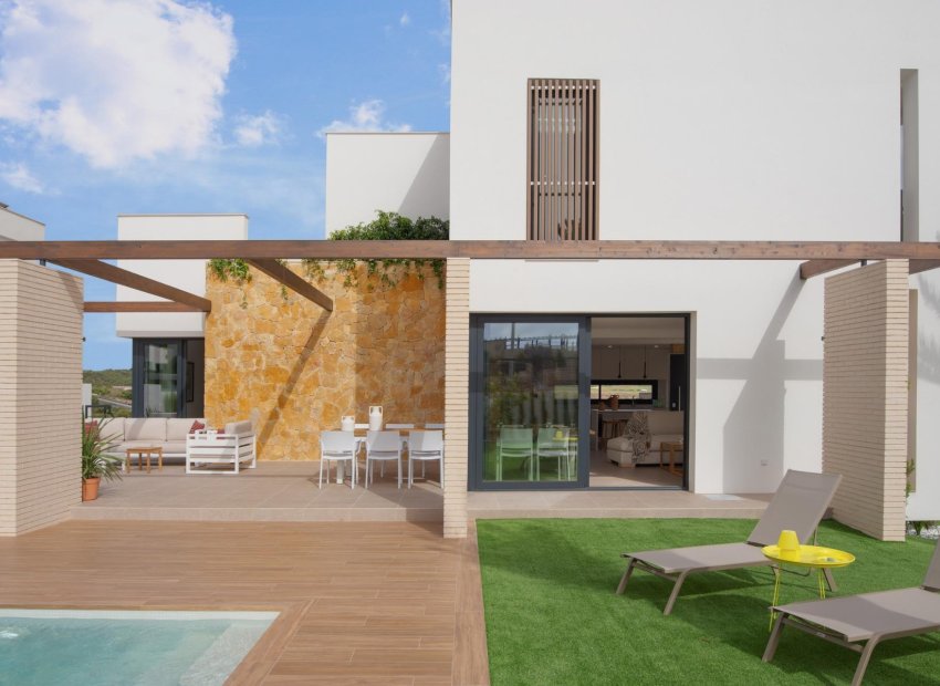 Obra nueva - Villa -
Orihuela Costa - Campoamor