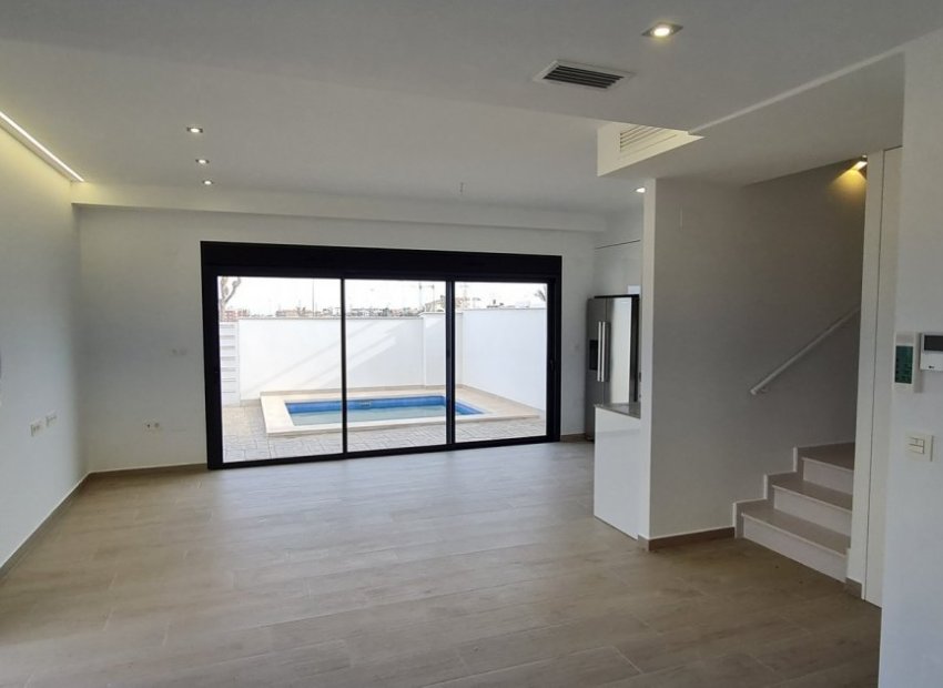 Obra nueva - Villa -
Orihuela Costa - El Barranco