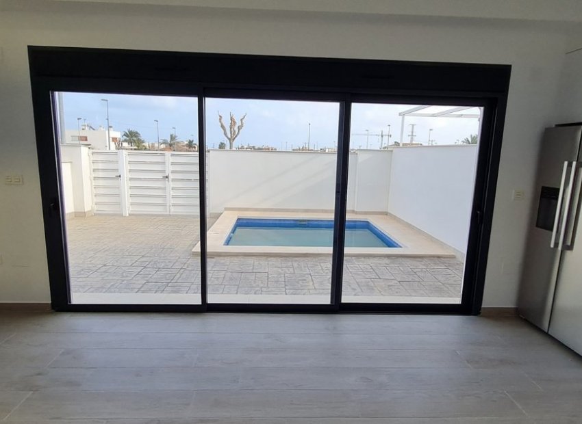 Obra nueva - Villa -
Orihuela Costa - El Barranco