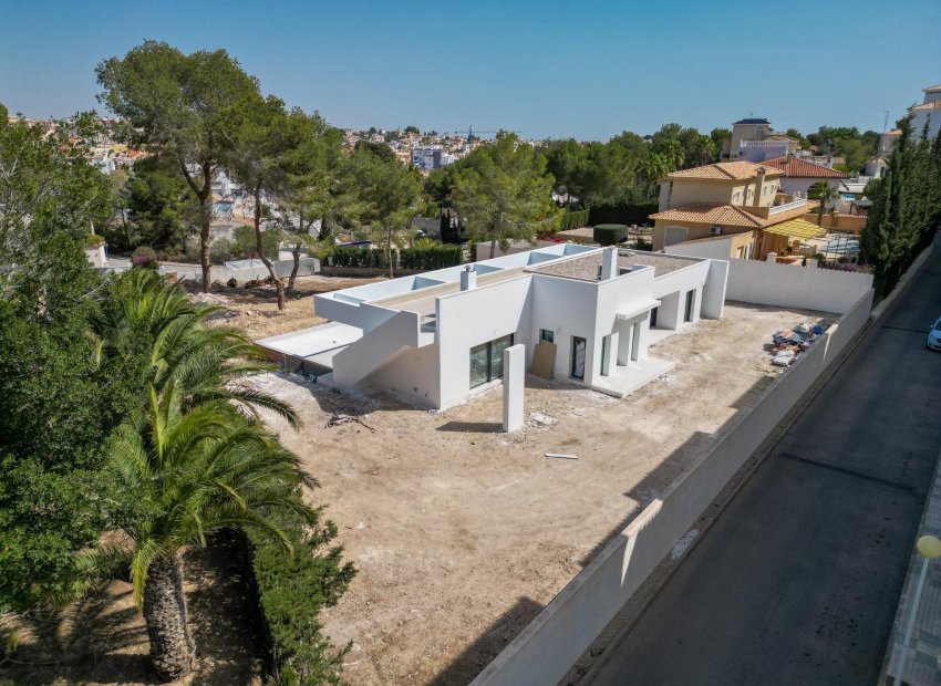 Obra nueva - Villa -
Orihuela Costa - Las Filipinas