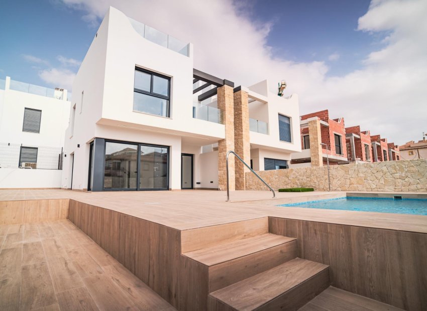 Obra nueva - Villa -
Orihuela Costa - Punta Prima