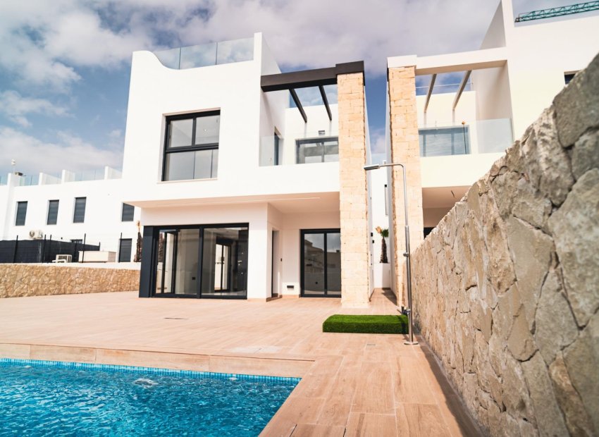Obra nueva - Villa -
Orihuela Costa - Punta Prima