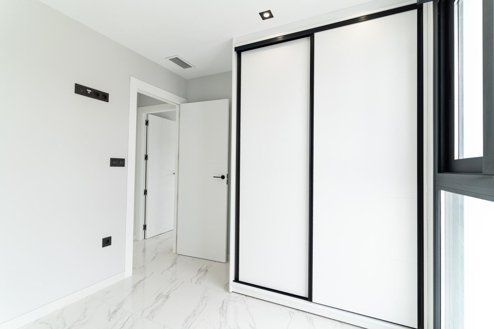 Obra nueva - Villa -
Orihuela Costa - Punta Prima
