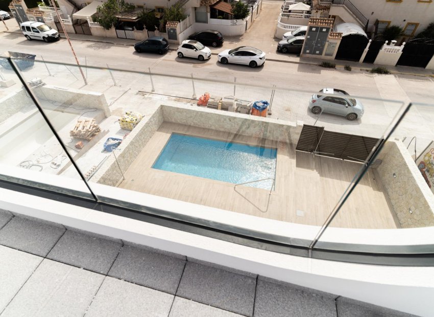 Obra nueva - Villa -
Orihuela Costa - Punta Prima