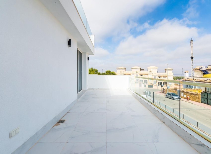 Obra nueva - Villa -
Orihuela Costa - Villamartín