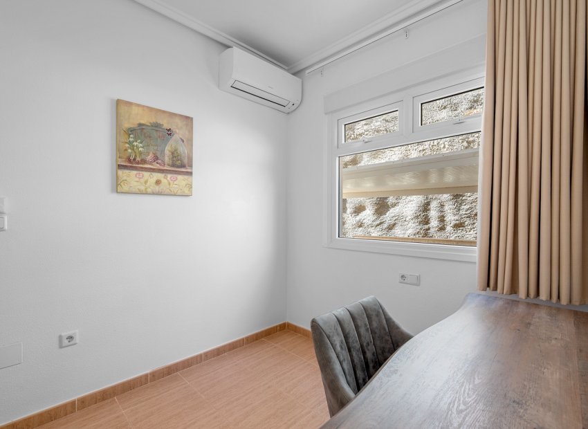 Resale - 4. Semi-detached villa -
Ciudad Quesada - Rojales - Costa Blanca South