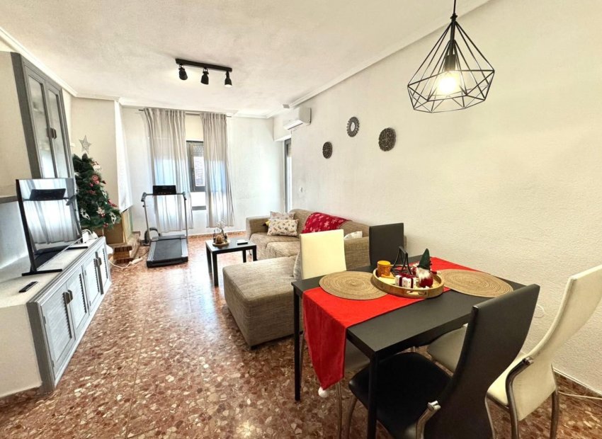 Resale - Apartment -
Almoradí