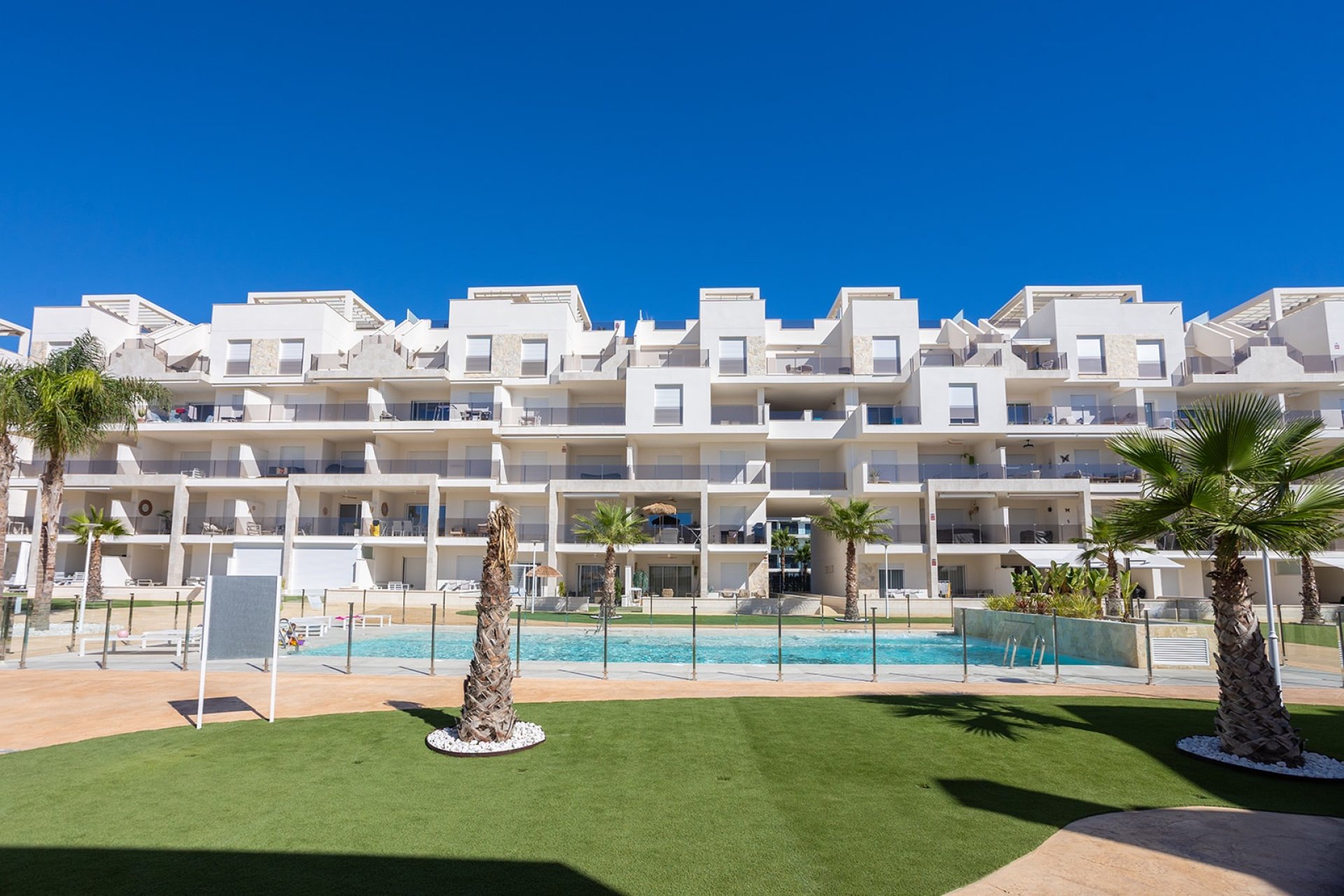 Resale - Apartment - Ground Floor -
Guardamar del Segura - El Raso