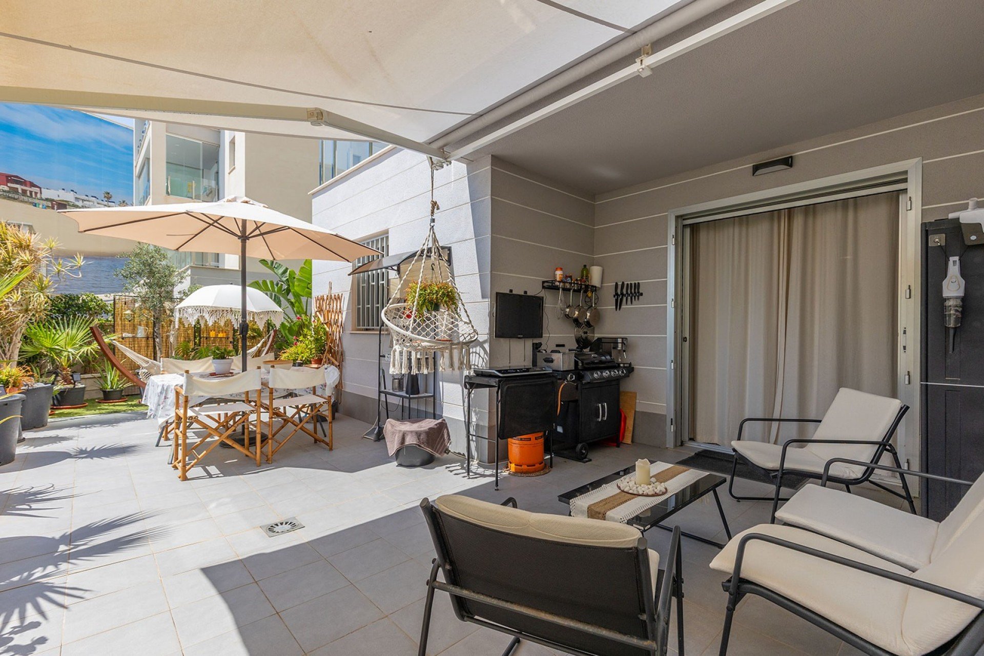 Resale - Apartment - Ground Floor -
La Mata - Playa