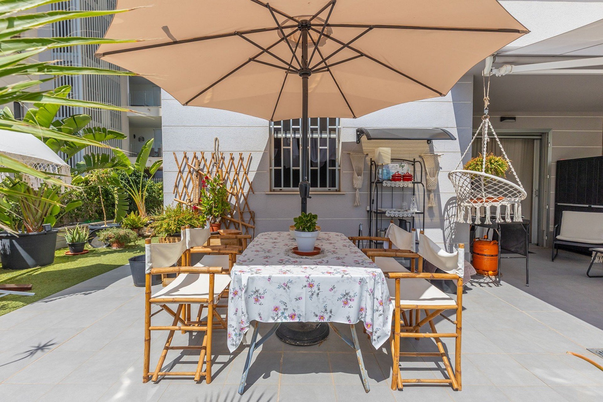 Resale - Apartment - Ground Floor -
La Mata - Playa