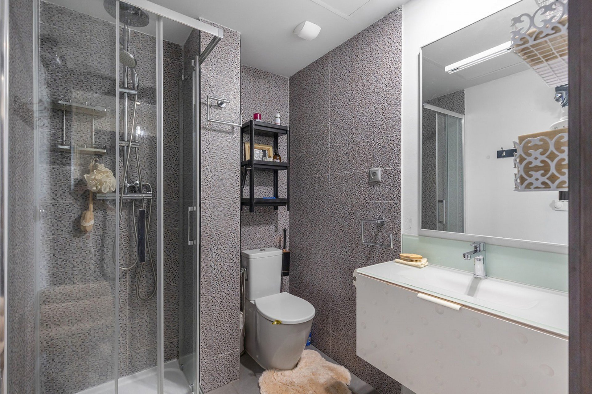 Resale - Apartment - Ground Floor -
La Mata - Playa