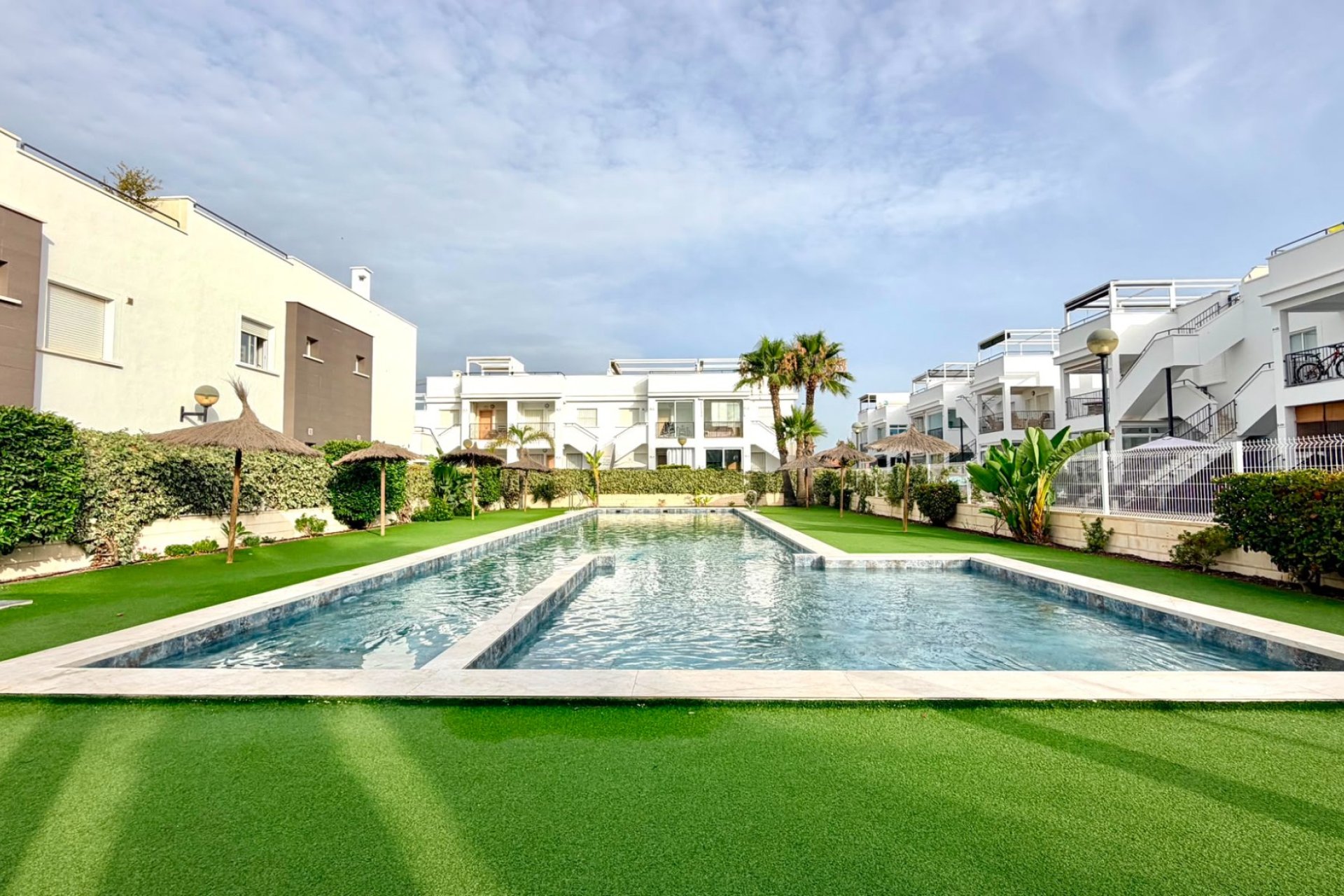 Resale - Apartment - Ground Floor -
Torrevieja - Aguas Nuevas