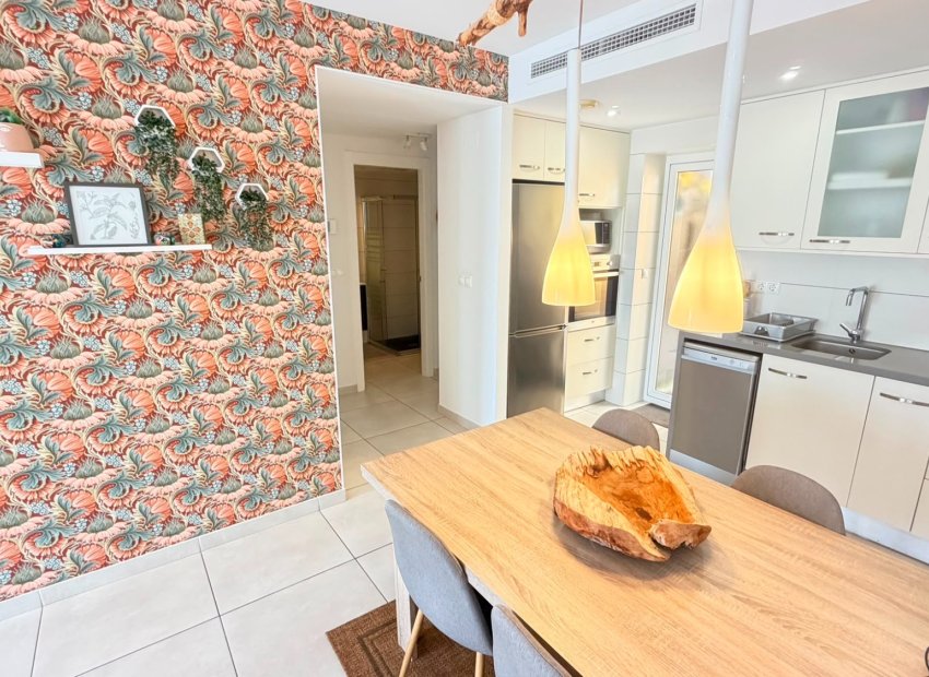 Resale - Apartment - Ground Floor -
Torrevieja - Aguas Nuevas