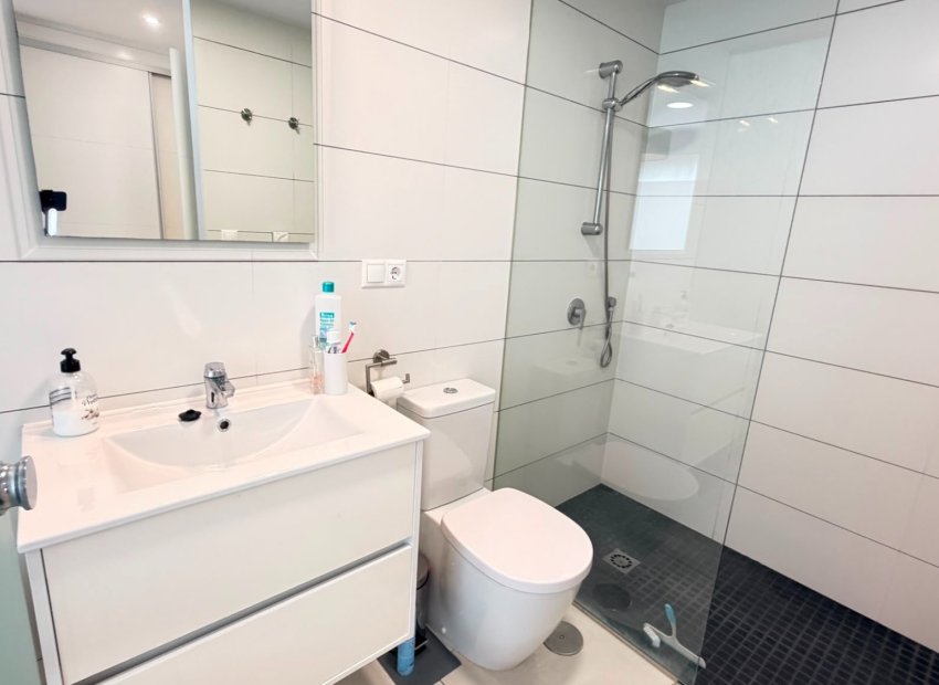 Resale - Apartment - Ground Floor -
Torrevieja - Aguas Nuevas