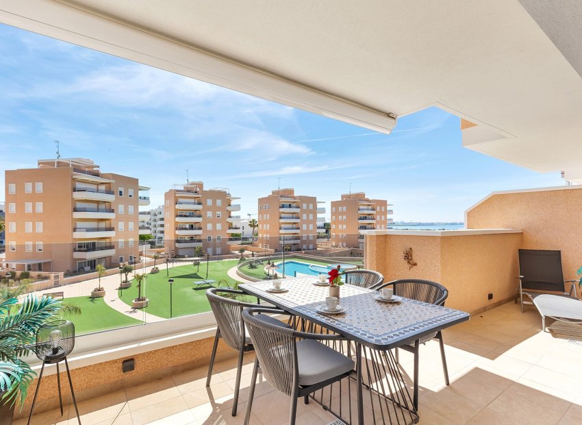 Resale - Apartment -
Guardamar del Segura - El Raso