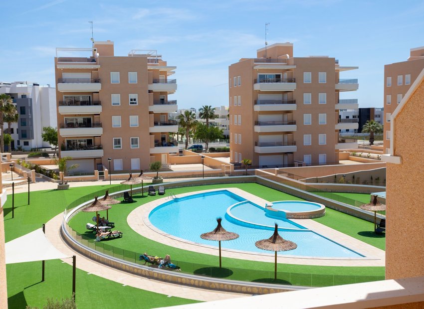 Resale - Apartment -
Guardamar del Segura - El Raso