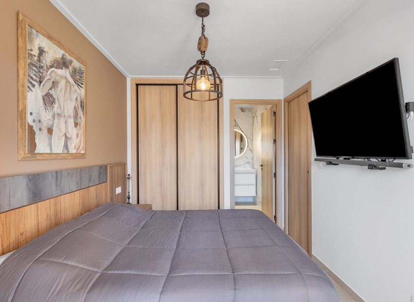 Resale - Apartment -
Guardamar del Segura - El Raso