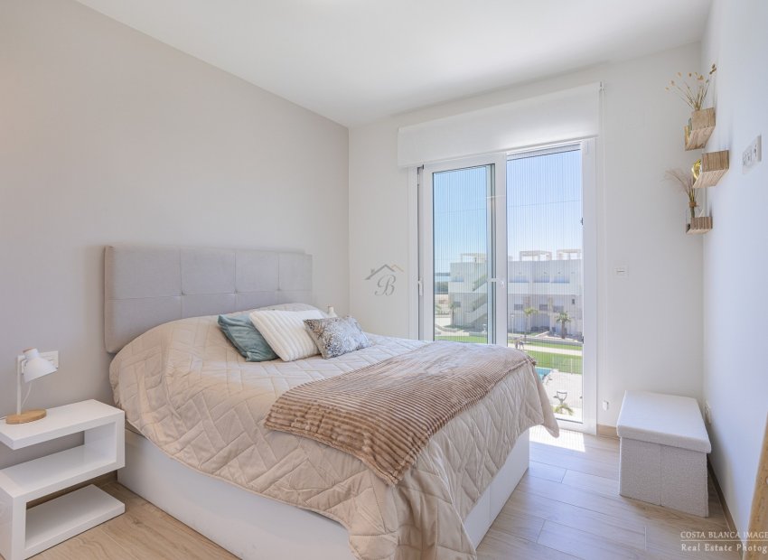 Resale - Apartment -
Guardamar del Segura - El Raso