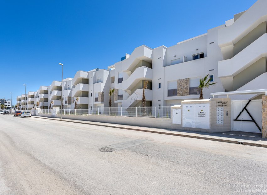 Resale - Apartment -
Guardamar del Segura - El Raso