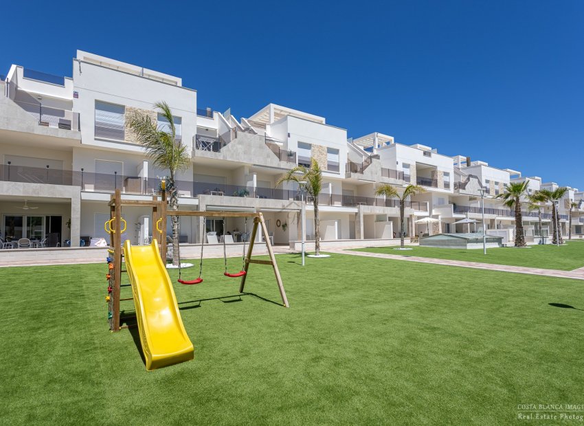 Resale - Apartment -
Guardamar del Segura - El Raso