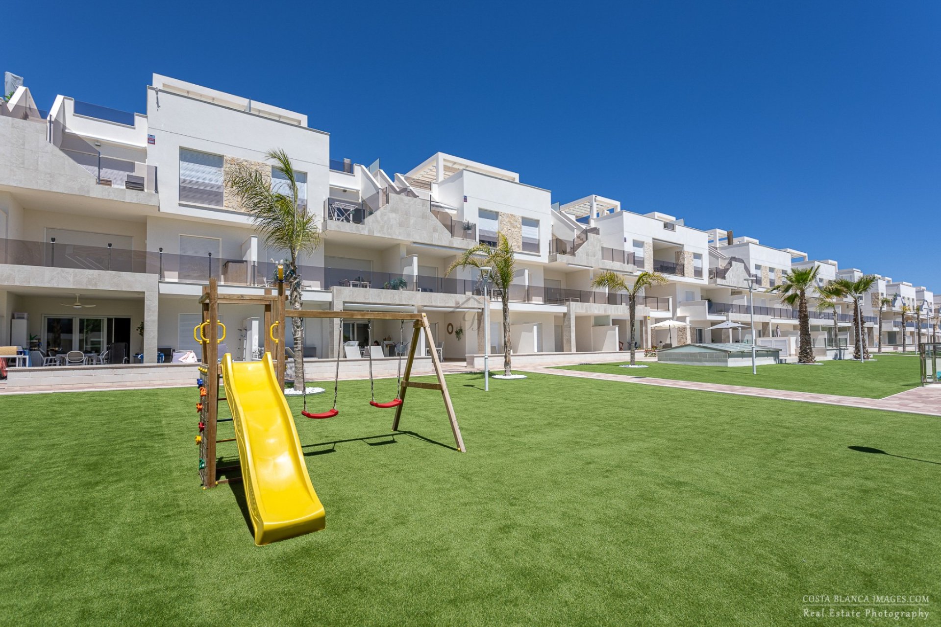 Resale - Apartment -
Guardamar del Segura - El Raso