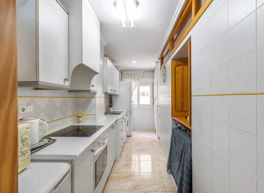 Resale - Apartment -
La Mata - Playa