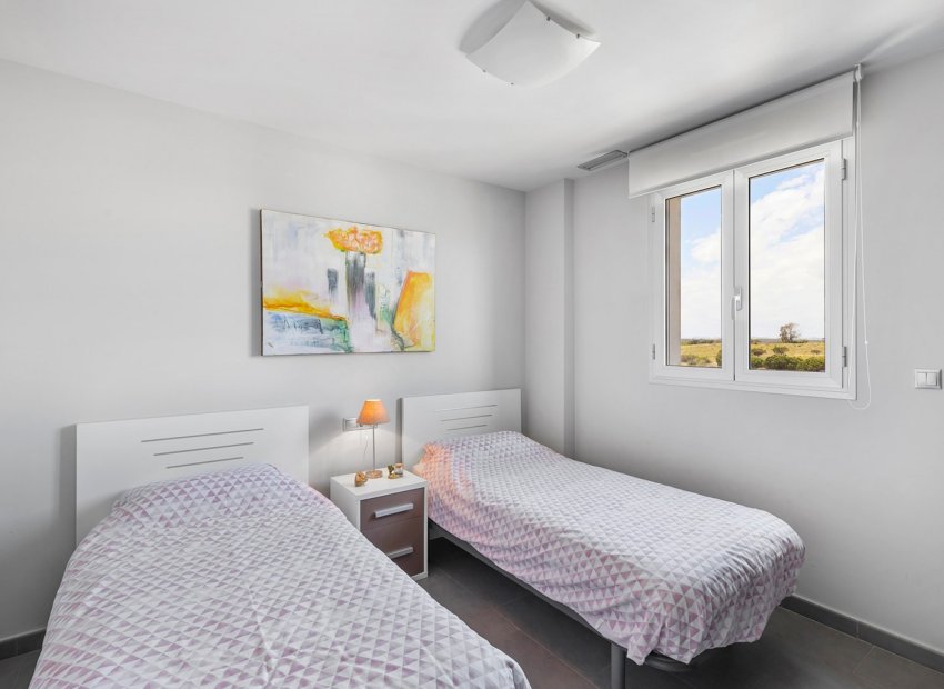 Resale - Apartment -
La Mata - Playa