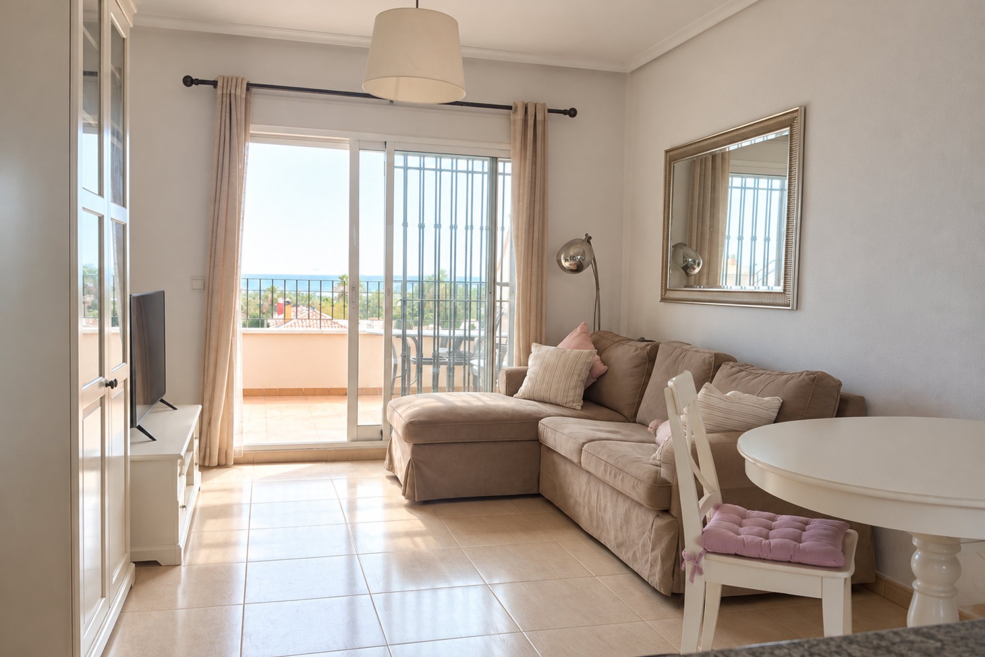 Resale - Apartment -
Los Montesinos - Urbanizacion montesol