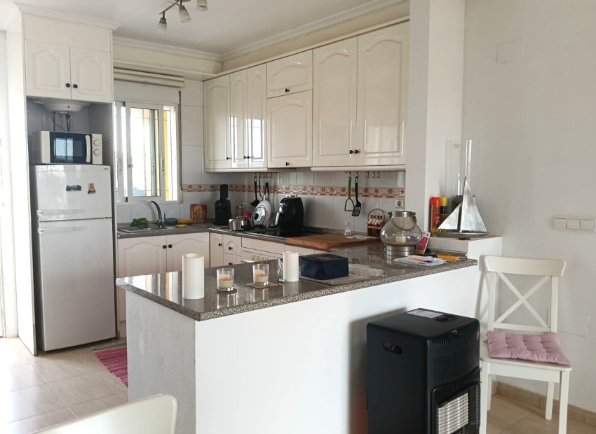 Resale - Apartment -
Los Montesinos - Urbanizacion montesol