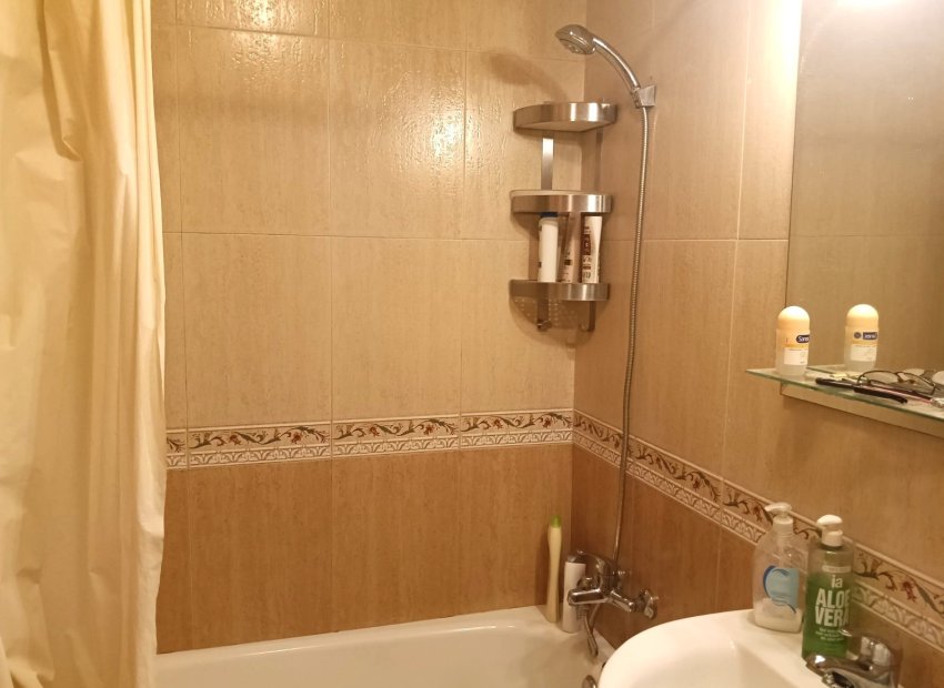Resale - Apartment -
Los Montesinos - Urbanizacion montesol