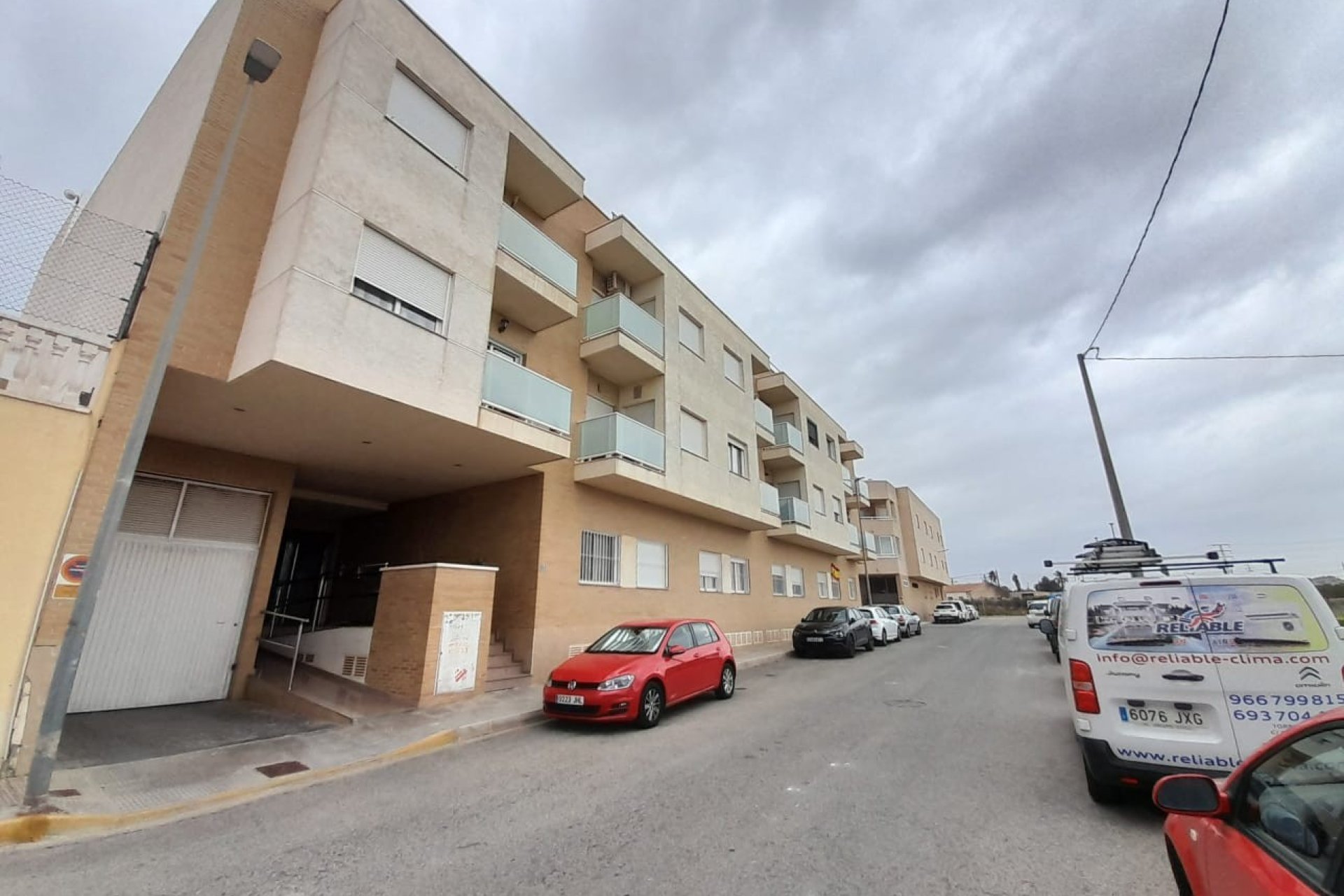 Resale - Apartment -
Los Montesinos