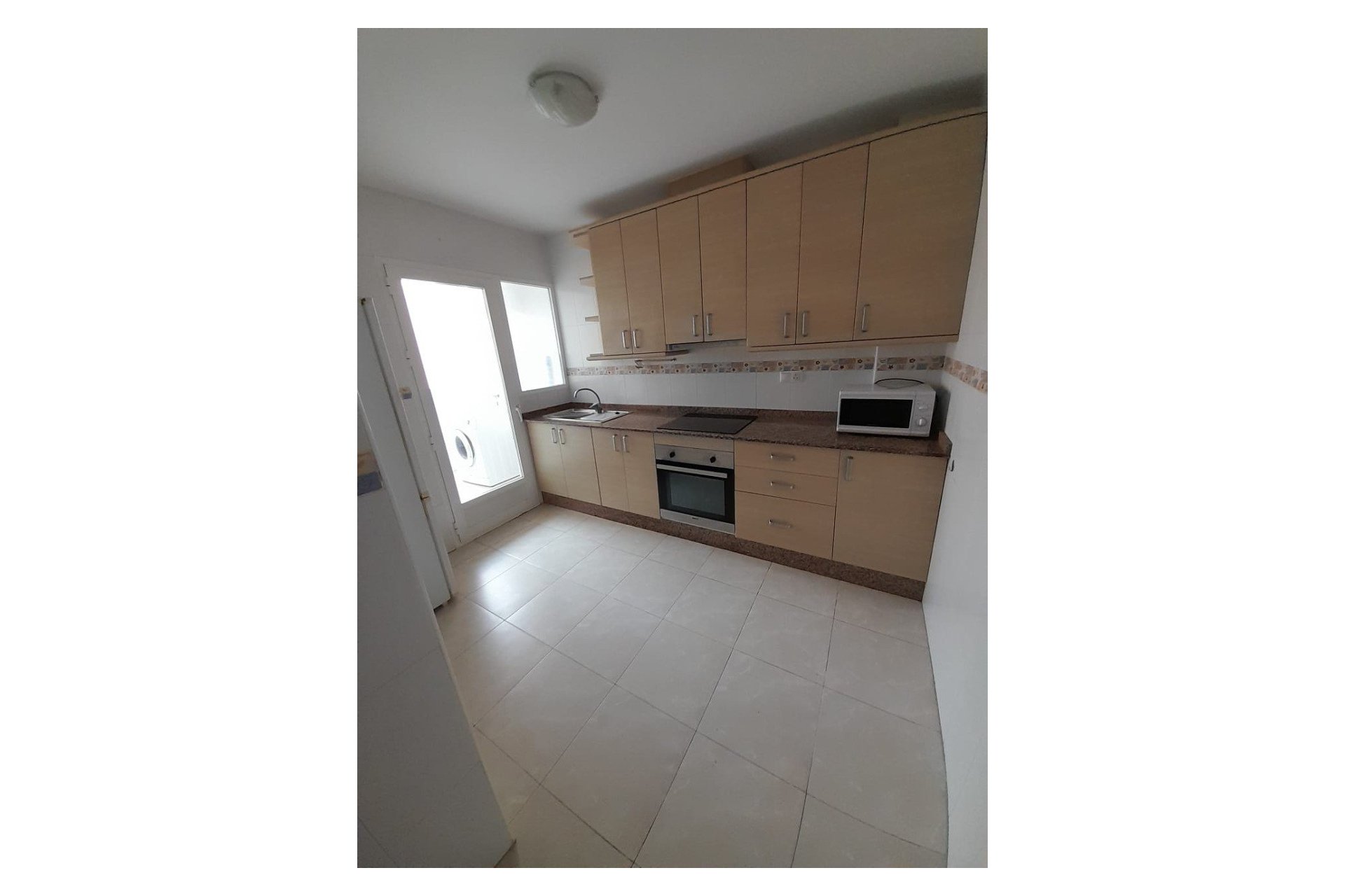 Resale - Apartment -
Los Montesinos