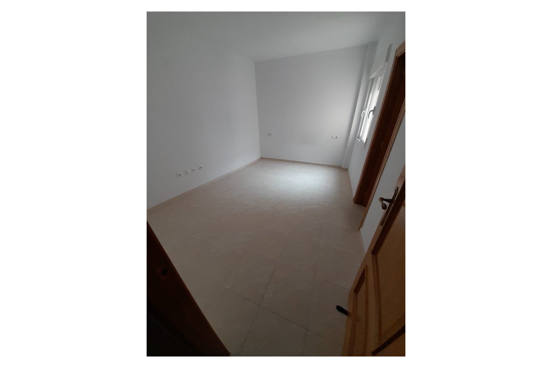 Resale - Apartment -
Los Montesinos