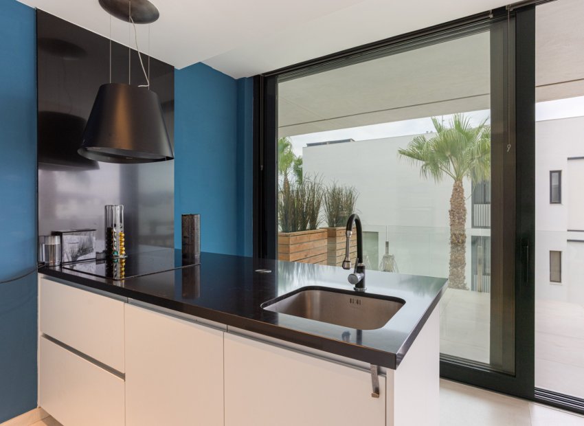 Resale - Apartment -
Mar de Cristal