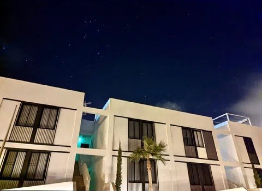 Resale - Apartment -
Mar de Cristal