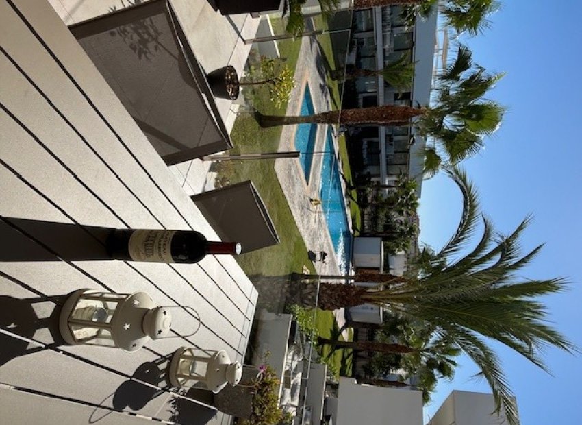 Resale - Apartment -
Mar de Cristal